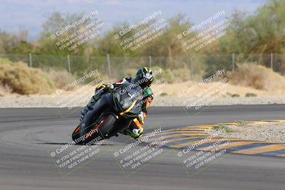 media/Nov-05-2022-SoCal Trackdays (Sat) [[f8d9b725ab]]/Turn 2 (1120am)/